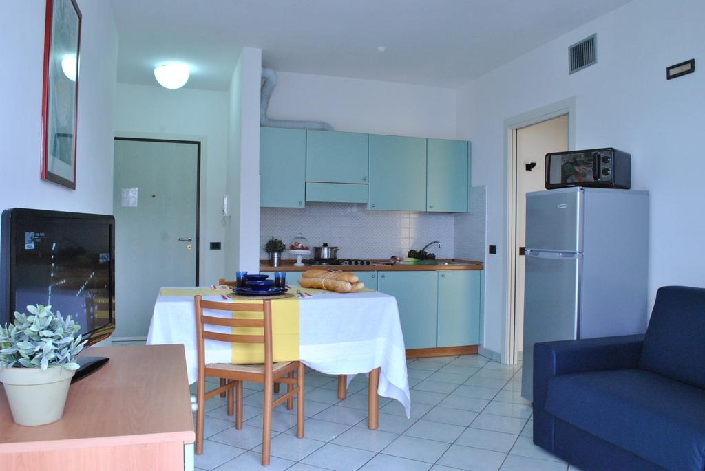 Residence Villa Dei Pini Rimini Dış mekan fotoğraf