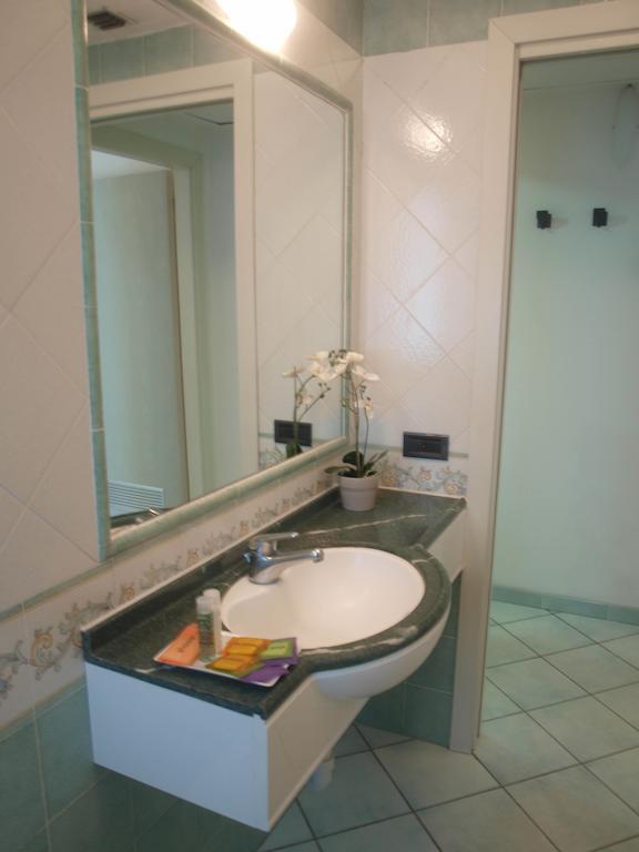 Residence Villa Dei Pini Rimini Dış mekan fotoğraf