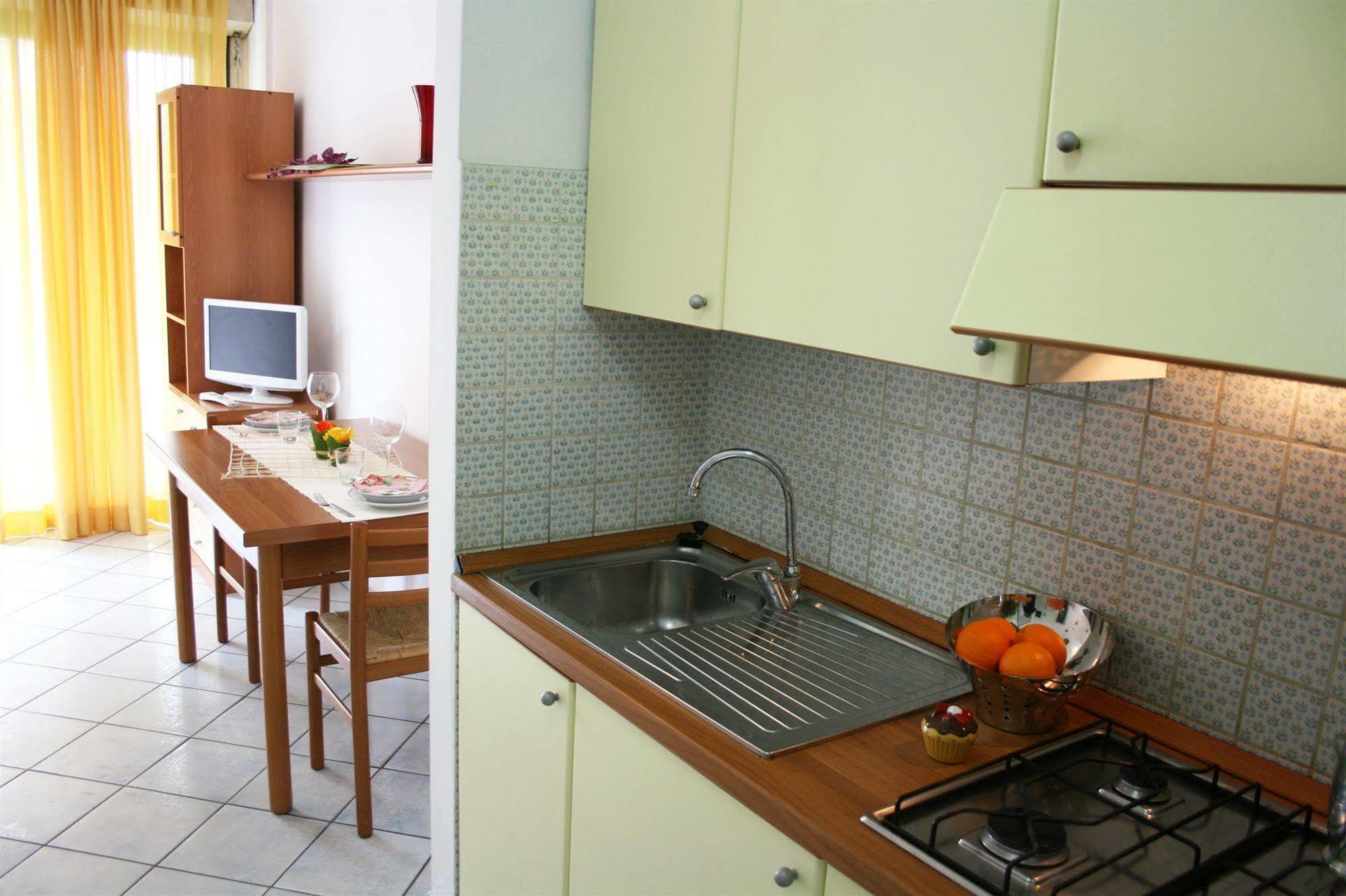 Residence Villa Dei Pini Rimini Dış mekan fotoğraf